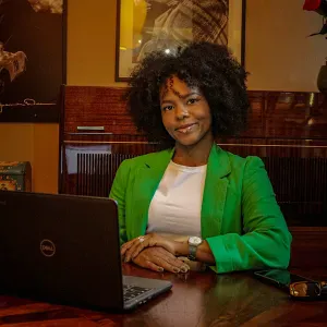 Babysitter com experiência em Leiria,  Marinha Grande