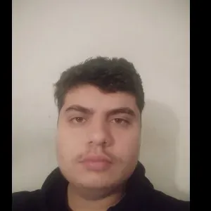 Canguro joven y experimentado