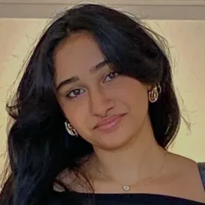 Friendly and responsible English-speaking student available