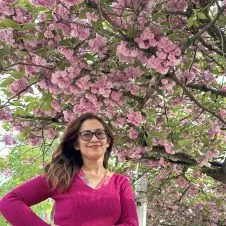 Looking for fulltime (mon-fri)