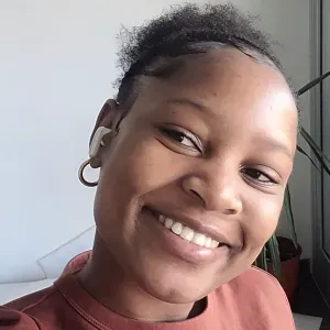 Babysitter profissional em Aveiro 