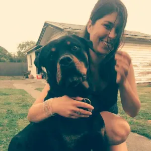 Baby-sitter fiable et sérieuse à Marseille (anglais courant)