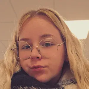 Baby-sitter expérimentés avec des frères et sœur