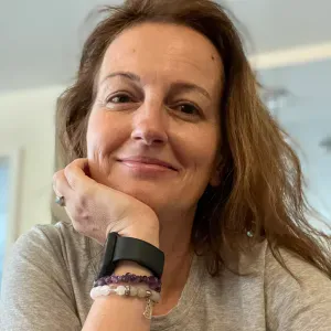 Full-time live-in nanny available