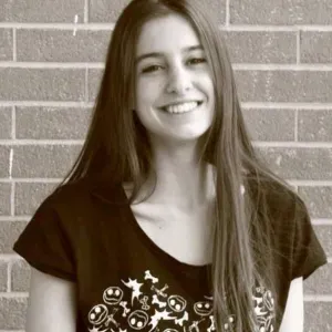 Addetta pulizie casa/ stiro Locate triulzi e dintorni