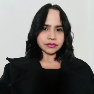 Addetta alla pulizia, San Salvatore Monferrato 