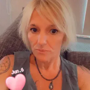 Dame 50 ans, permis b, très sociable