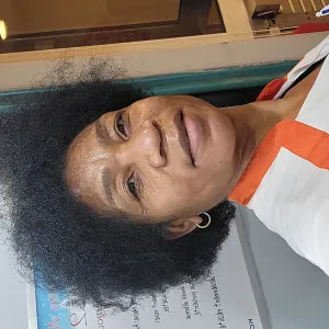 Aide Soignante diplômée à domicile à Mougins, cannes, grasse