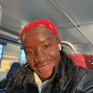 Sou Ulisses tenho 24 anos 2 anos de experiência