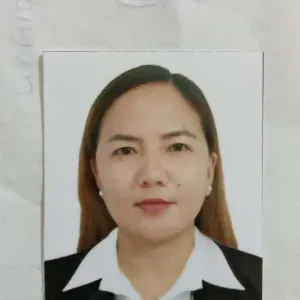  experienced babysitter and housekeeper looking for a job