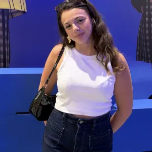 Baby-sitter pour soirées et nuits sur Ajaccio