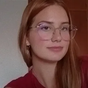 Babysitter com experiência em Olhão 