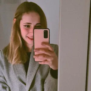 Oferta de emprego para uma empregada de limpeza em Arruda...