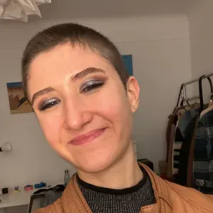 Baby-sitter créative et dynamique à Orléans !