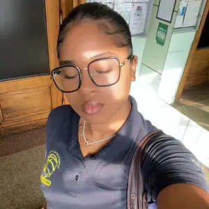 Baby-sitter sur Tours disponible immédiatement 