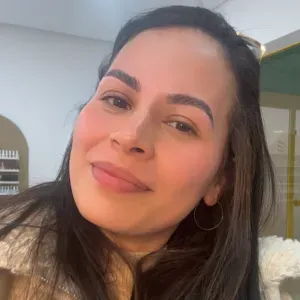 Procuro trabalho na área de limpeza 