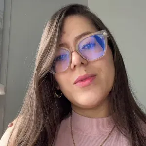 1 ans avec deux enfant a l'époque, mais je suis mère aussi