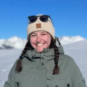 Babysitter dynamique, souriante et responsable !