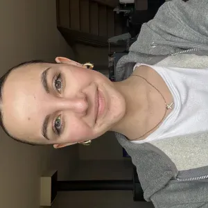 Ado à la recherche de babysitting pour s'occuper 