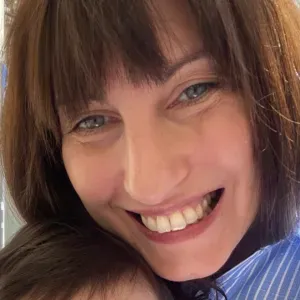 Nous recherchons une babysitter occasionnelle