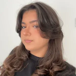 Étudiante infirmiers, responsable, propose garde d'enfants