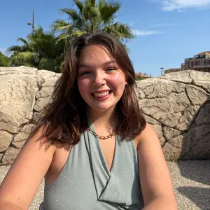 Nounou à domicile aux alentours d'Évreux :) 