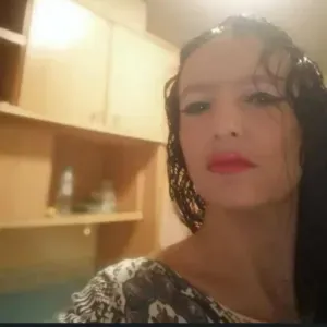 Cuidadora en Sevilla,comprensiva,compasiva,atenta,etcc