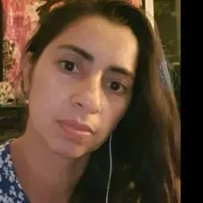 Governanta e empregada de limpeza a mais de 14 anos.