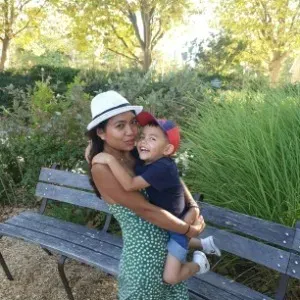 cherche un job babysitting, diplômé CAP petite enfance 