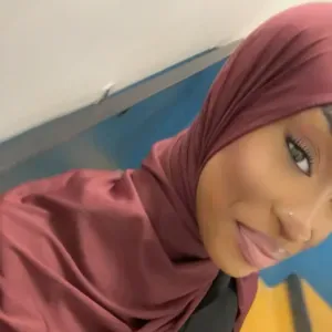 Aide à domicile bienveillante pour vos aînés 