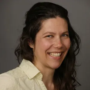 Dame de compagnie pour vos ainés à Paris