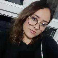 Bonjour, je m'appelle Géraldine, je suis colombienne, je sui