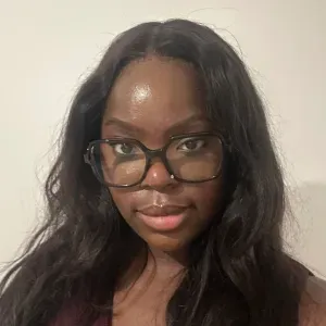 Baby-sitter très passionnée 🌸