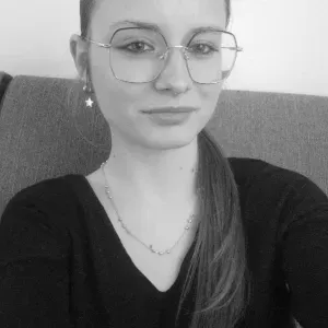 Baby-sitter avec expérience à Bourges 