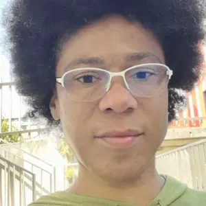 Cuidador de idosos e de menores