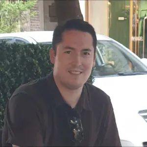 Homme de compagnie pour vos ainés à Bruxelles