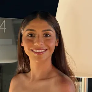 Native English Experienced Childcare Provider in Paris