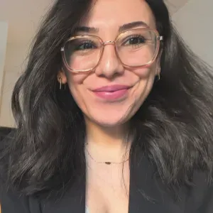 Professeure et cheffe de projet SI, Aide aux devoirs