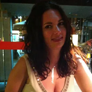 buscamos un cuidador para nuestra gata en  Sitges