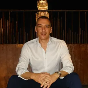 Pesquise um(a) auxiliar de geriatria em Serzedo e Perosinho