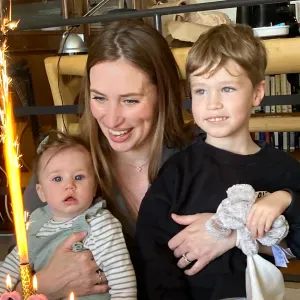 Recherche aide pour enfants et maison à Antibes – Mai & Juin