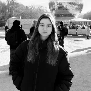 Alexandra, Baby-sitter expérimentée 