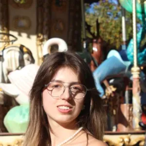 Baby-sitter expérimentée à Bordeaux