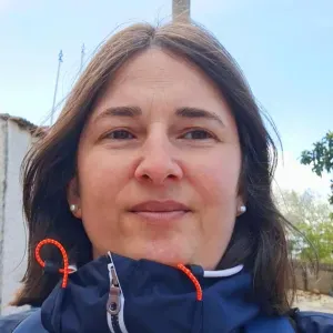 Procura-se cuidador 3h por dia