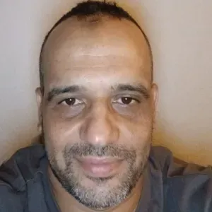 Homme de ménage pro à Marseille - Mbclean13 - 38 ans