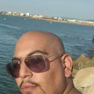 Homme de menage a ostende et les alentours