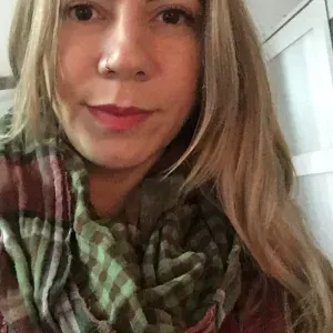 Dame de compagnie, aide à domicile 