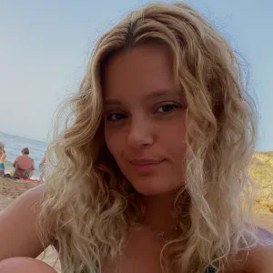 Babysitter em Lisboa/Odivelas/Famões