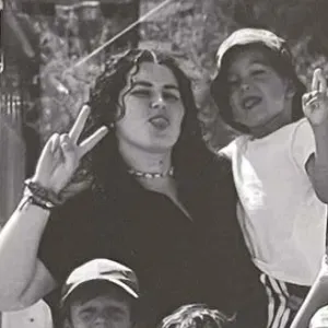 Étudiante proposant des cours varié :) 