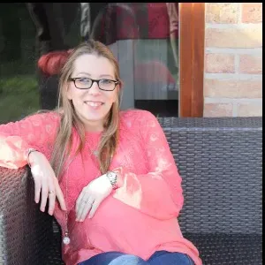 Baby-sitter et maman sur Tubize 